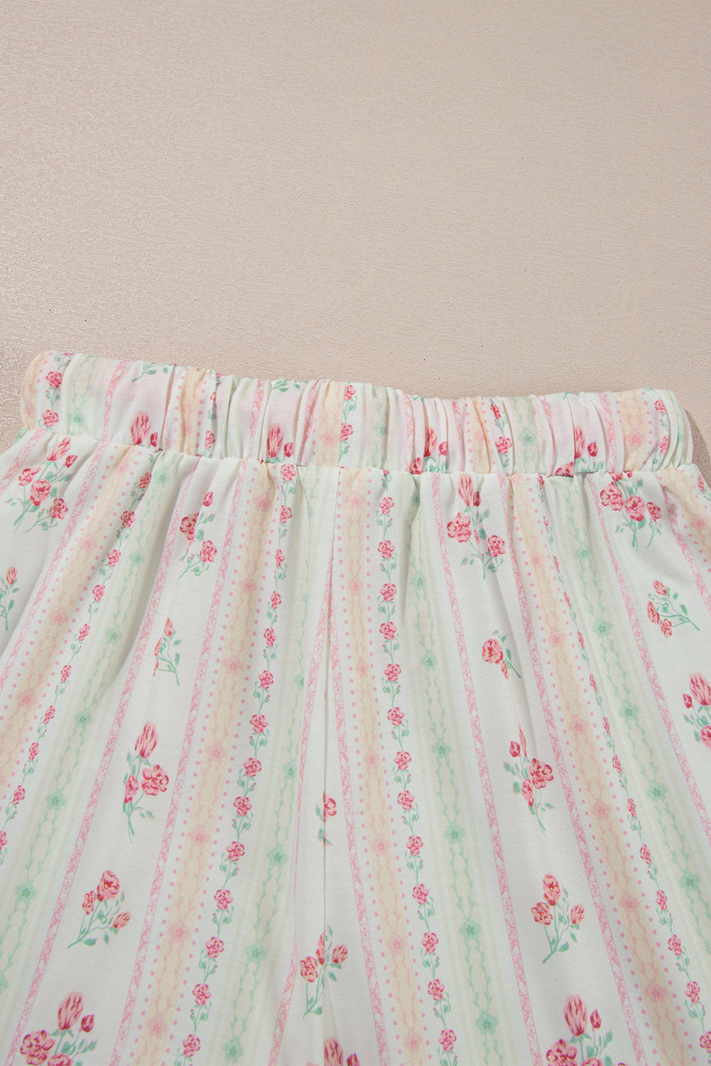 Beige Bow Fruit Print Contrast Pipping Short Pajamas Set